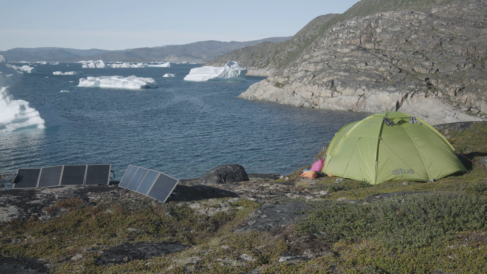 Equipment used for the scientific expedition